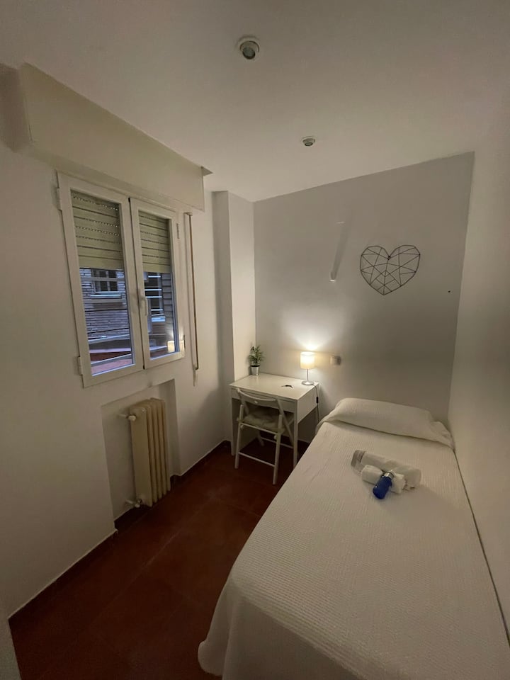 RETIRO CENTER 2 Apartments for Rent in Madrid, Comunidad de Madrid