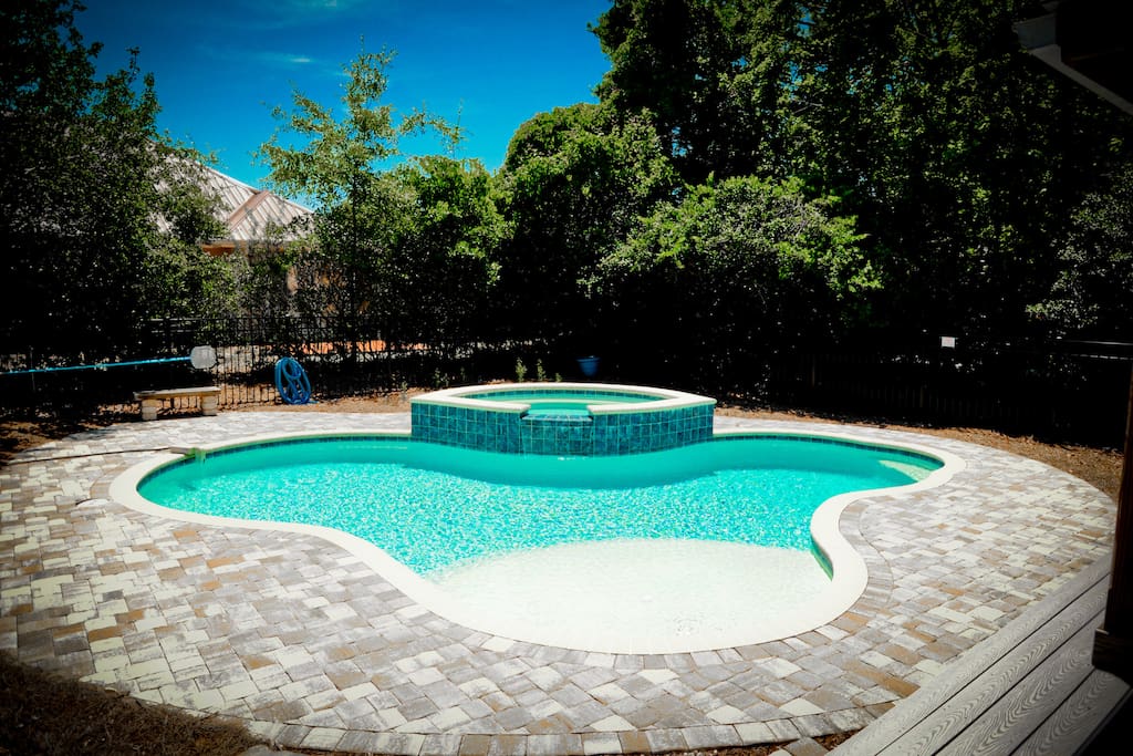 Private Pool