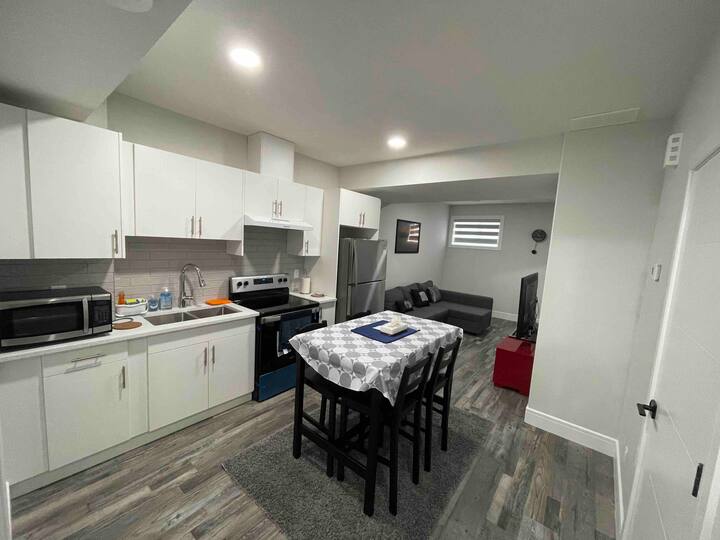 Thorsby Ferienwohnungen & Unterkünfte Alberta, Kanada Airbnb