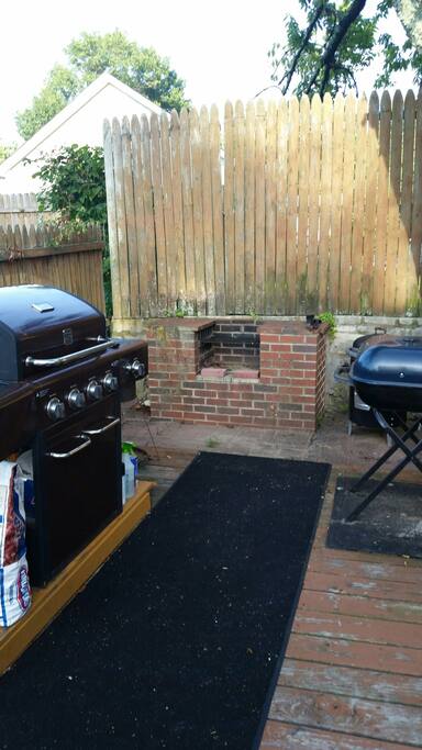 If you are person that likes to grill, Grill area