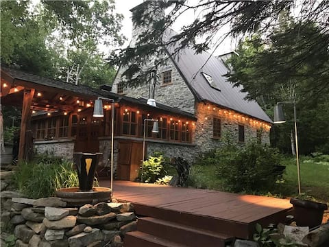 Le Saint-Ferréol (spa, fireplace, calm and nature)