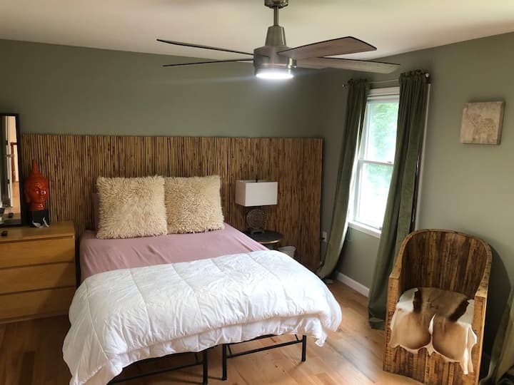 'Zen garden" bedroom 