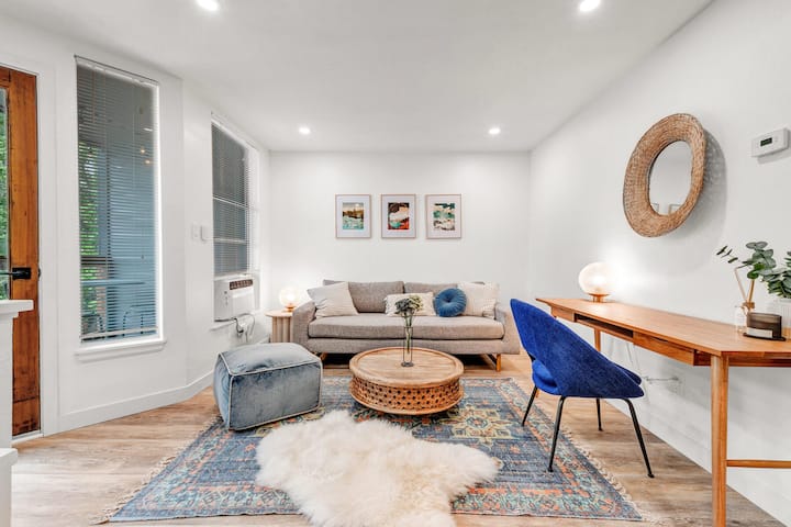 Gorgeous Centrally Located 1 Bdrm. Walk Downtown - ボールダー, CO