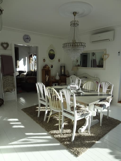 dinnertable