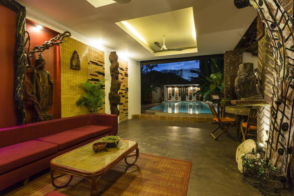 Nice Antique with modern Decoration