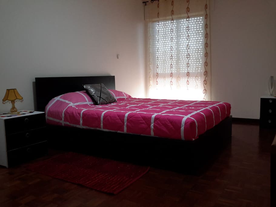 1 - Quarto com varanda - Bedroom (couple)