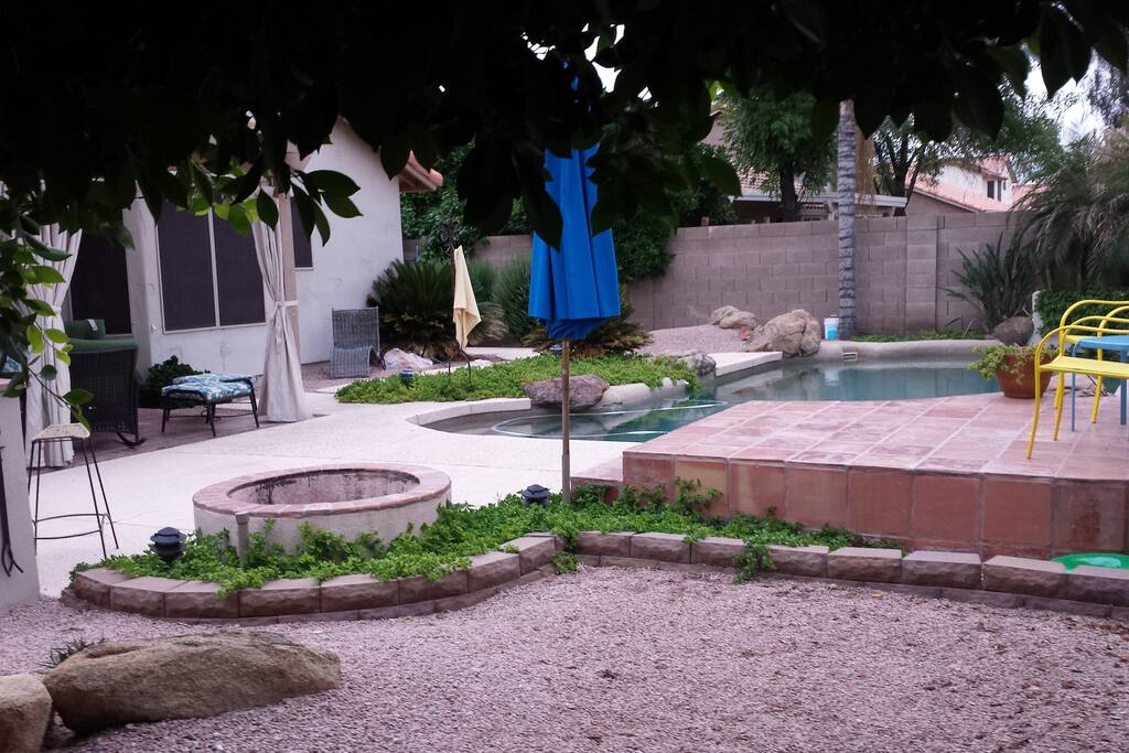Fire pit, built in BBQ, Raised Patio