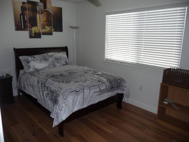 Beach & Sand meets Wine Country