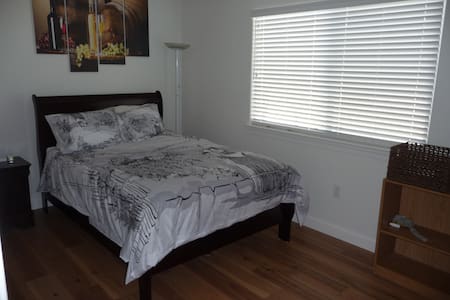 Beach & Sand meets Wine Country