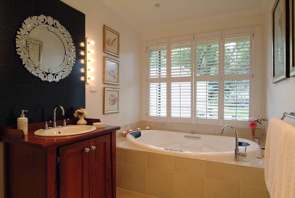 2 person spa/under floor heating