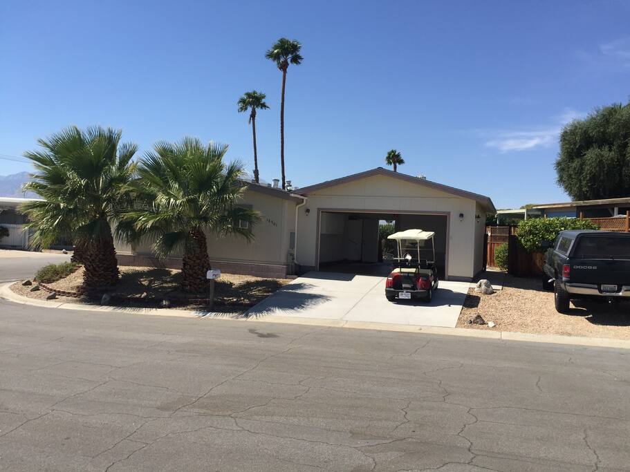 Garage/Golf Cart