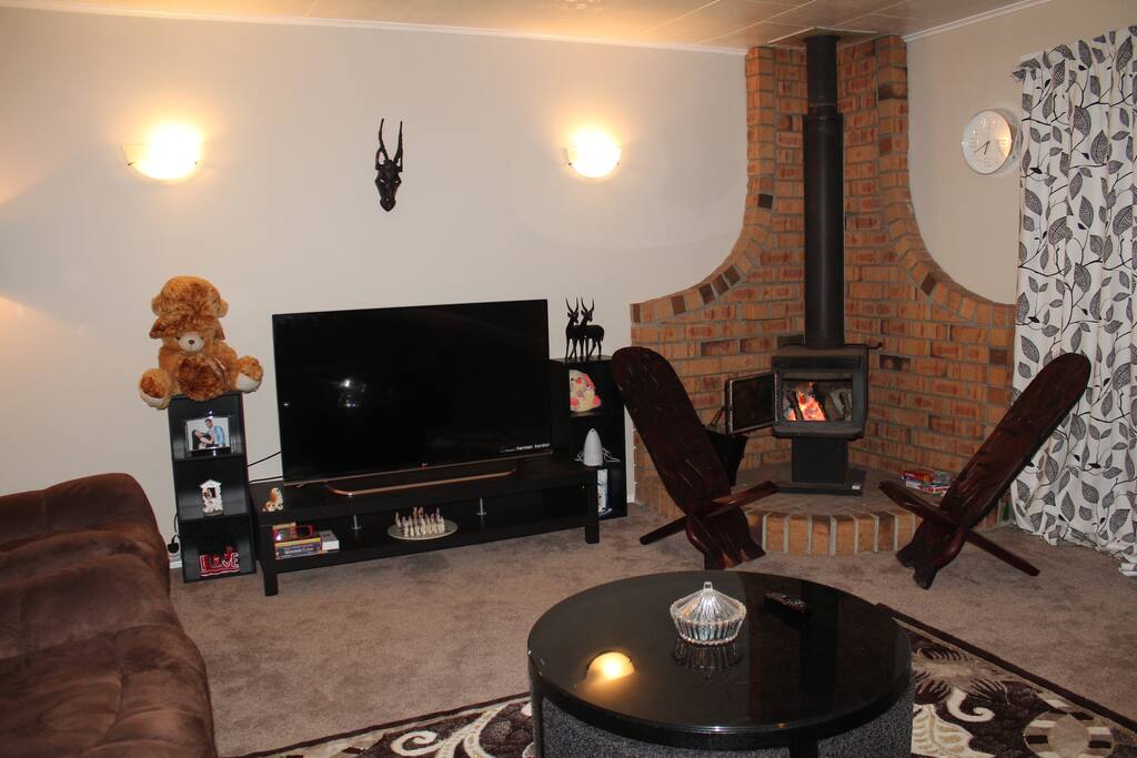 Spacious and pleasant living lounge