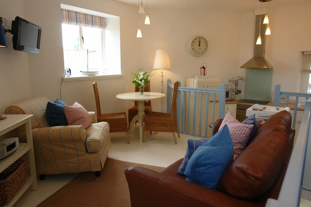 Lounge/diner with views over surrounding countryside.
