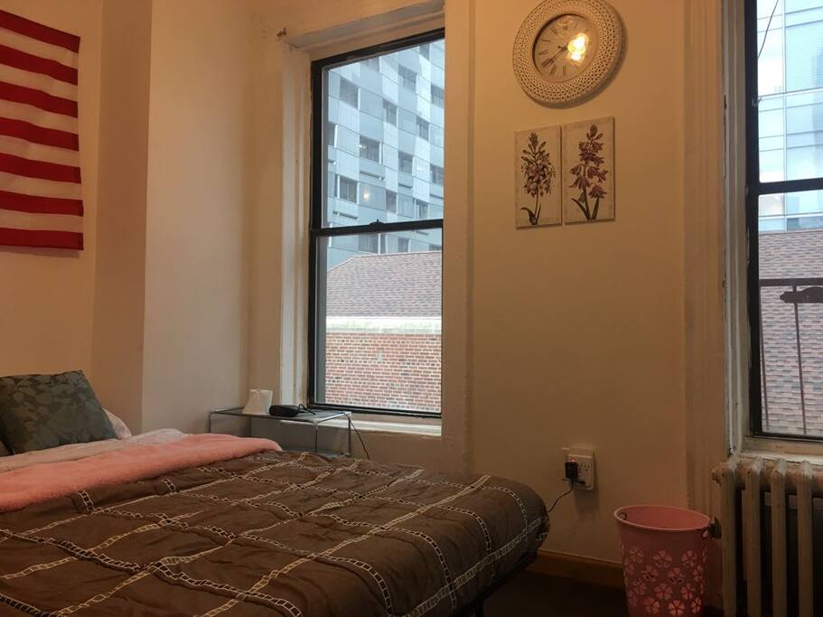 queen bed