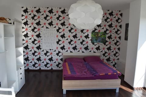 chambre privée avec salle de bain