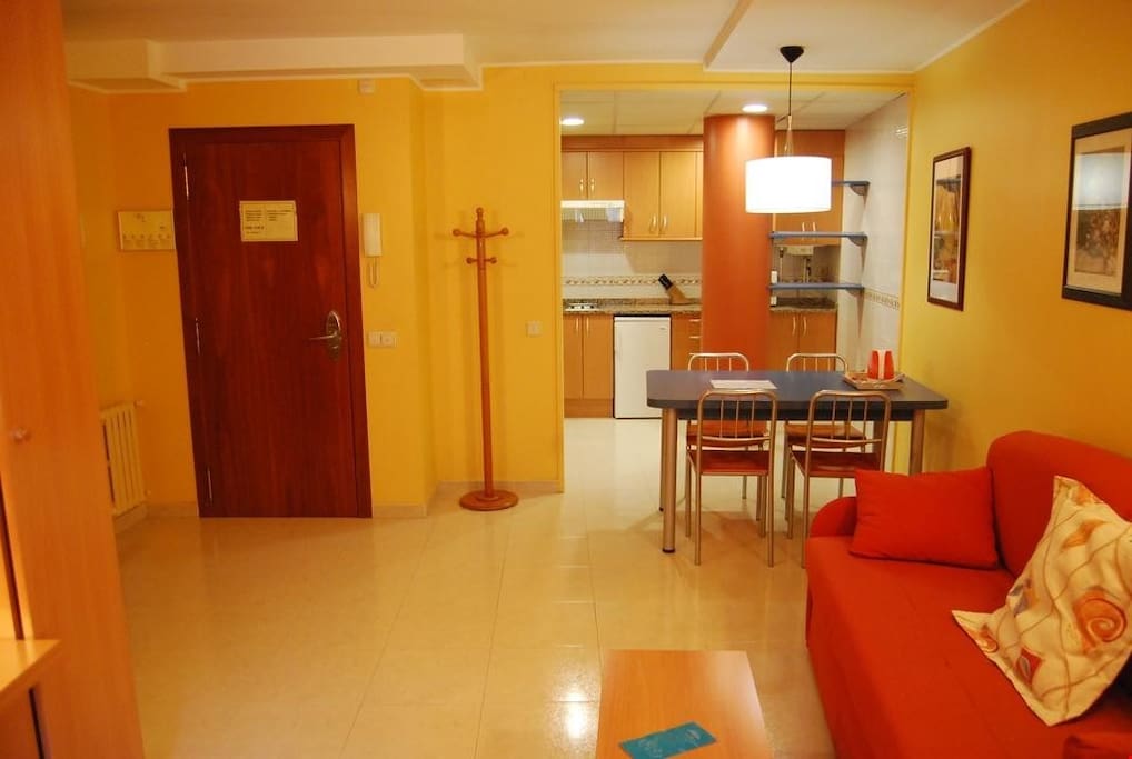Make a delicious meal in the fully equipped kitchen.