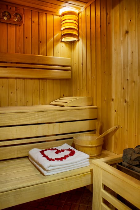 SAUNA