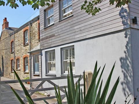 St Agnes Village Centre - Two Rocks