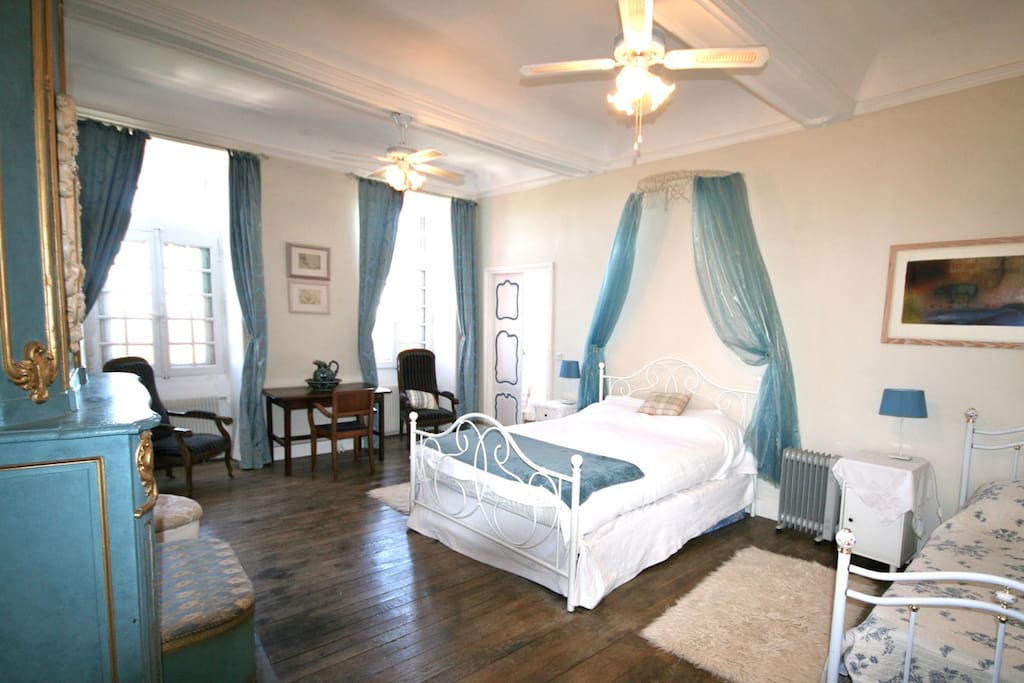 Atlantique bedroom