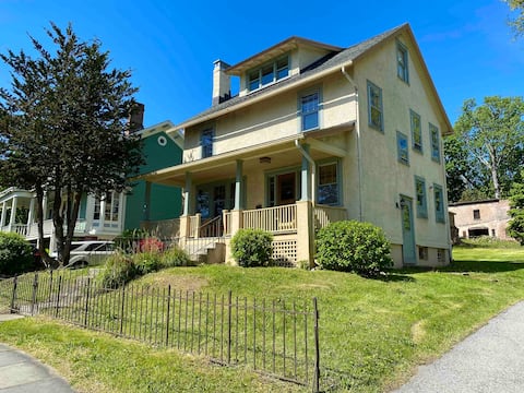 Victorian house with amazing Hudson River view