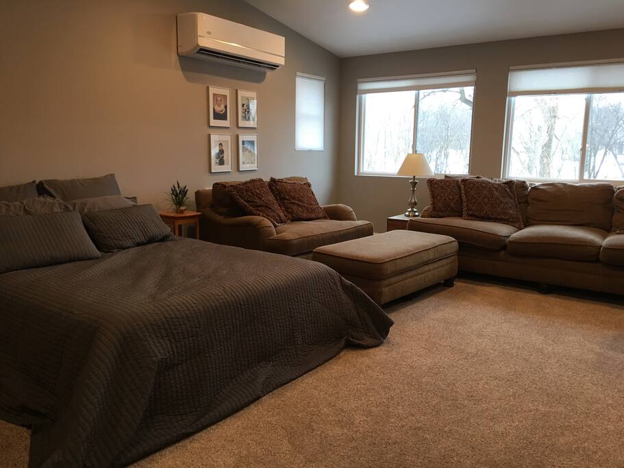 Comfortable sitting area with view of Rogue River and White Pine Trail. You have your own separate heating and cooling.