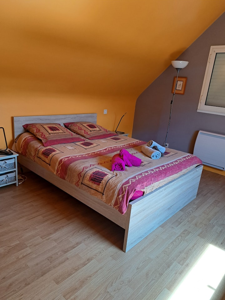 Ზრდასრულთა ოთახი #1