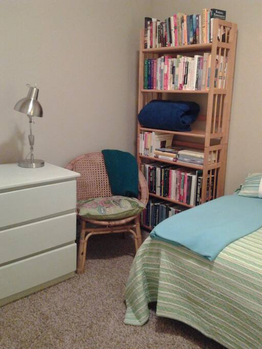 Guest room for single