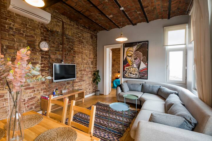 Maison élégante: 3Br-2Bth – Modern & Central gallery image 2