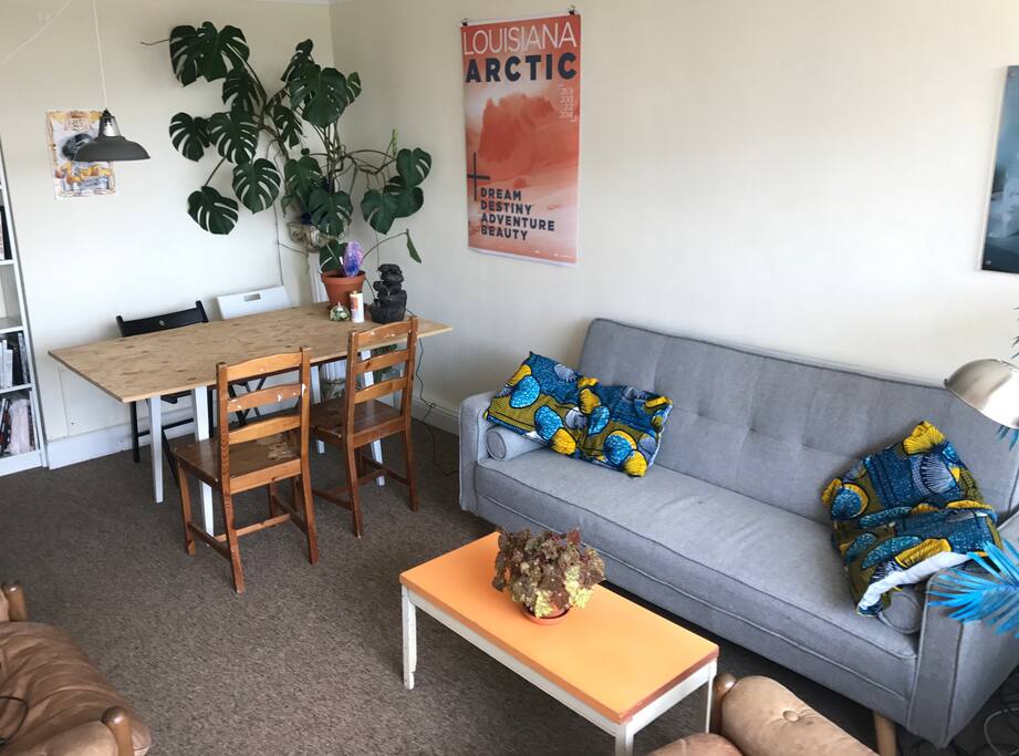 Shared livingroom.
