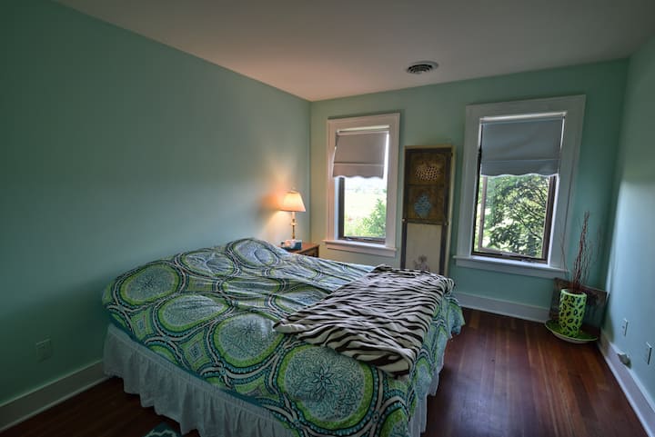 Bedroom #2
