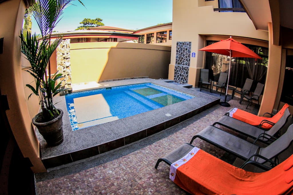 Private pool/ Piscina privada
