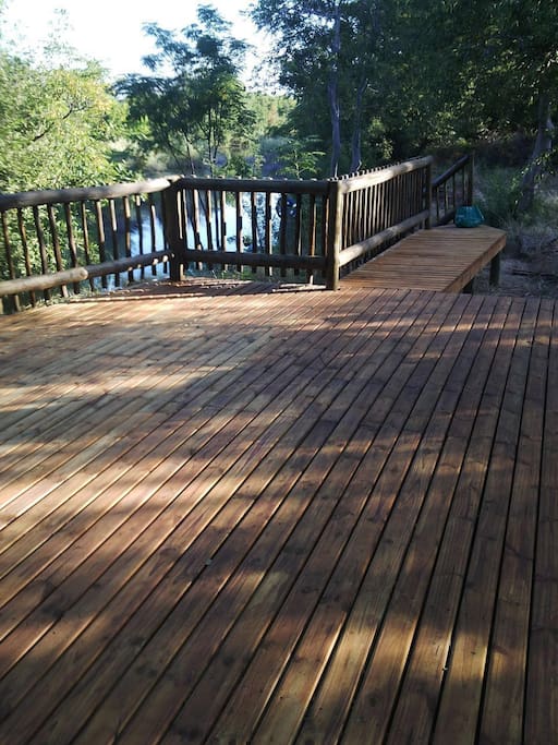 The deck is 3 km from the house