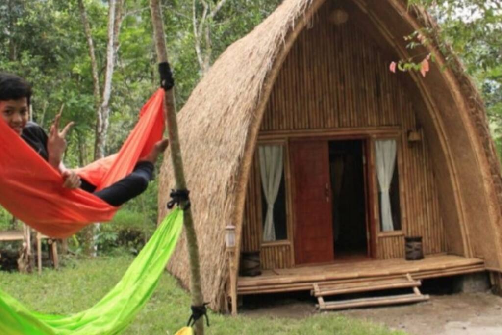 Halaman Omah Bambu Dee