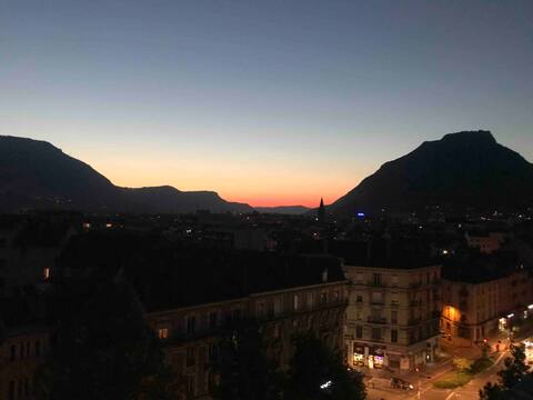 Family apartment, with view and private garage
