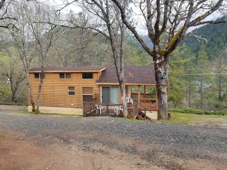 Cabin T3 - Great view of the lake near the swimming pool.