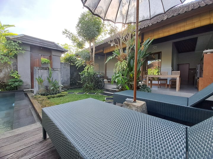 Badra House "Bougainvillea " - Ubud