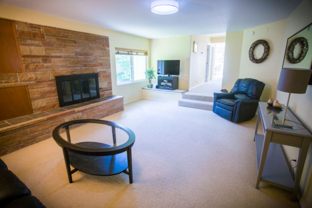 Living room - fun area to chat or watch TV