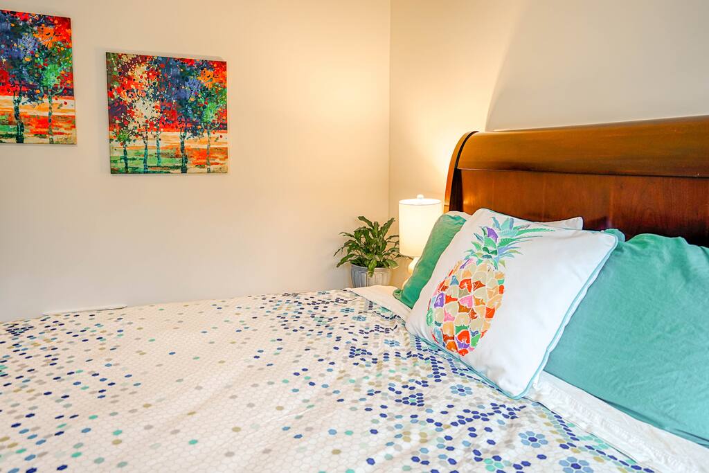 Another bedroom shot