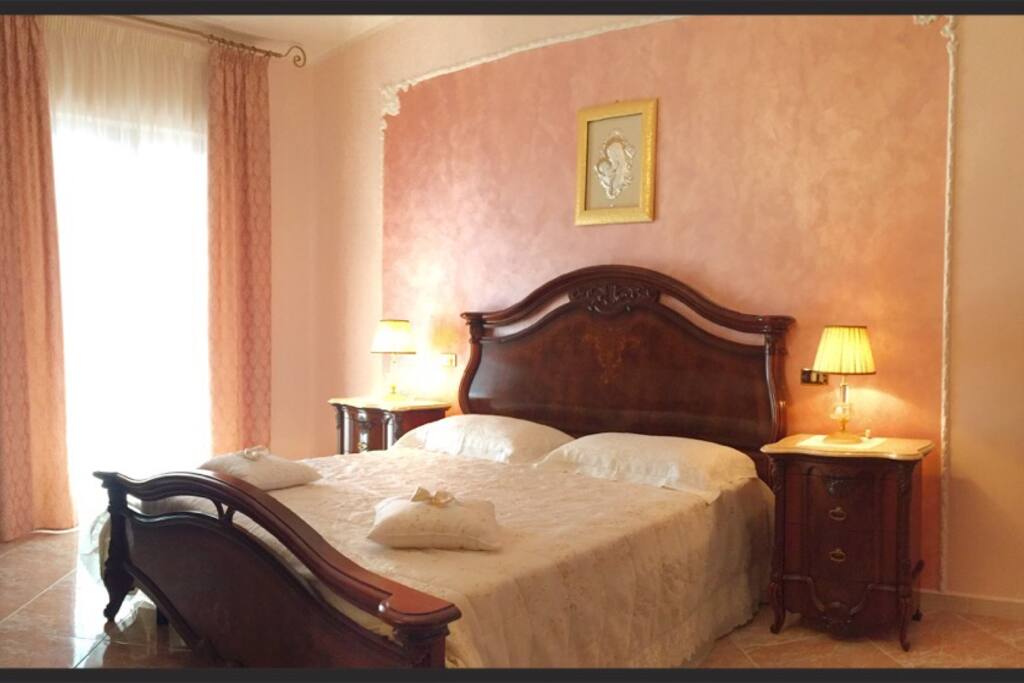 Camera da letto matrimoniale
