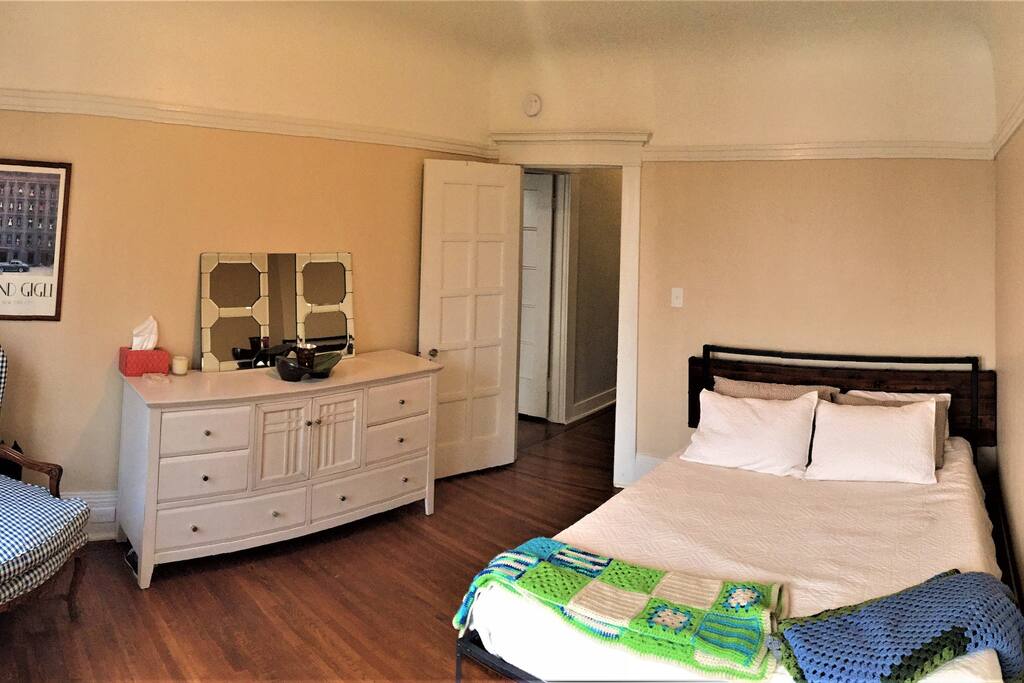 Queen Bed