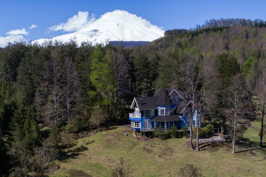Espectacular vista al Volcán y Lago Villarrica!