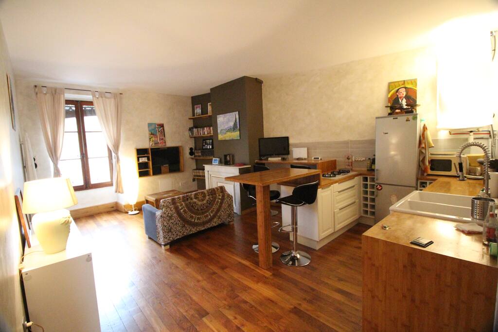 Salon et cuisine