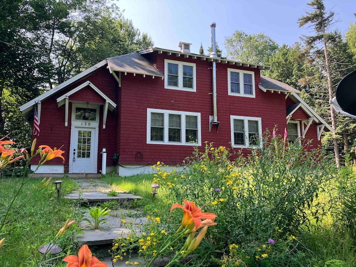 The McKeever Schoolhouse, On Snowmobile Trail Houses for Rent in Forestport, New York, United