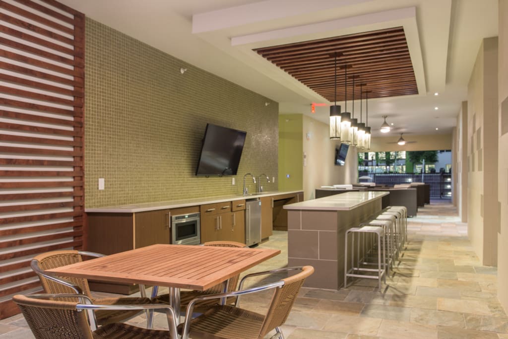 Outdoor Kitchen and Lounge Area Open until 10 PM