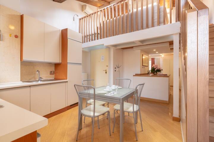 Santo Stefano Apts – 12 Apartments in Condominium gallery image 4