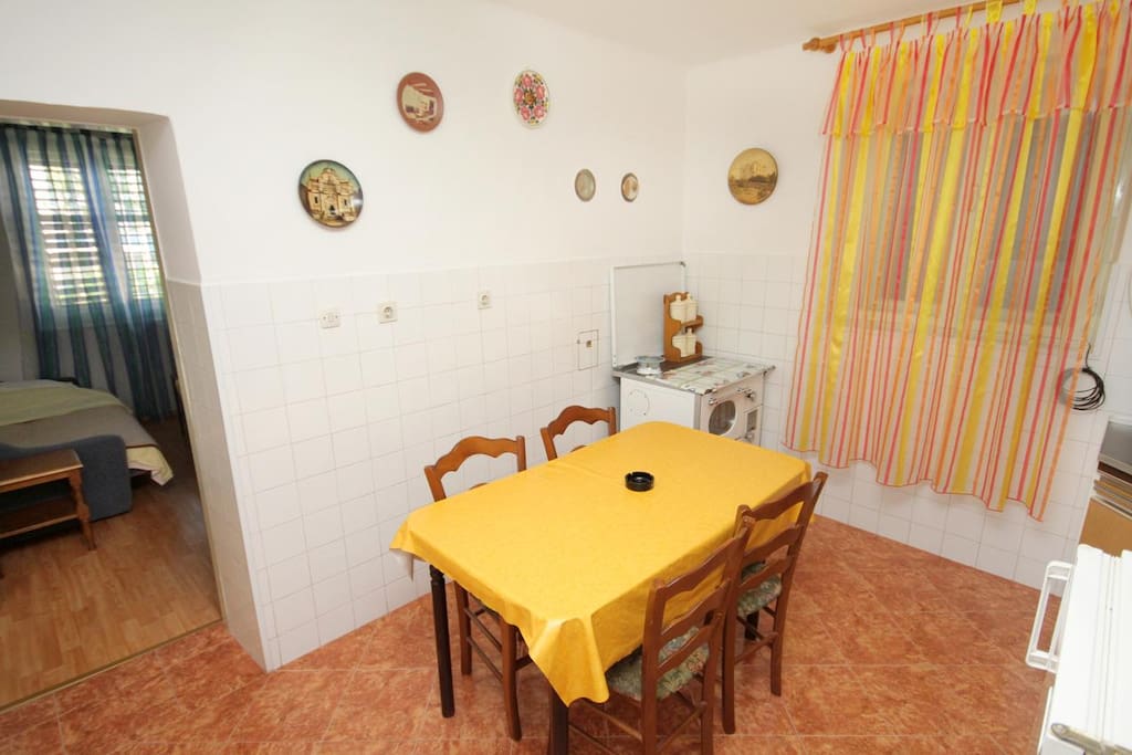 Dining room, Surface: 8 m²