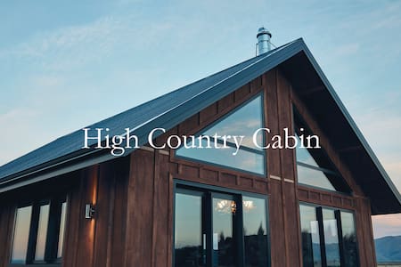 High Country Cabin. Secluded getaway near Twizel.