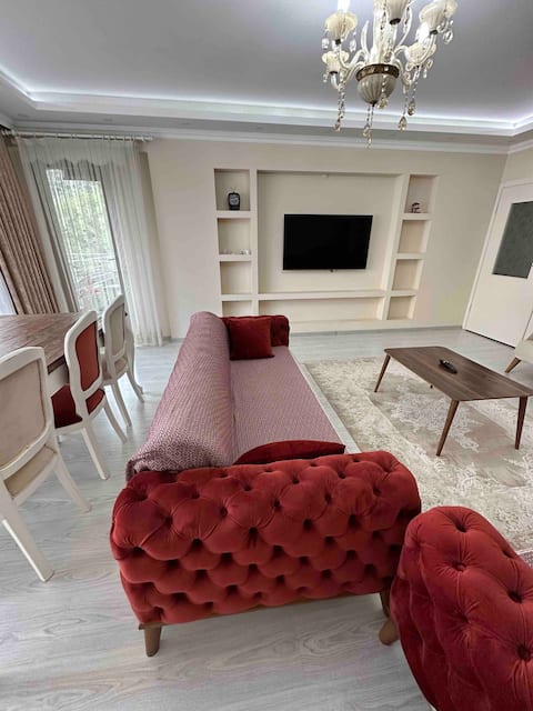 Fully air-conditioned with 3+1 en-suite bathrooms