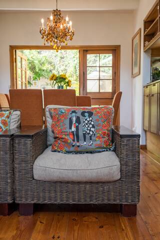 Gorgeous 3 bed Villa near beach a home from home gallery image 3