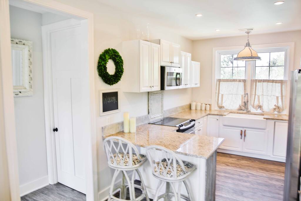 Welcome to the Charleston Carriage House- Your private HOME AWAY from HOME!